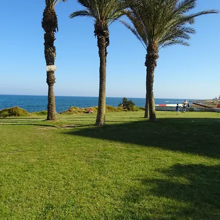 Brisas Del Mar Azul Apartment *
